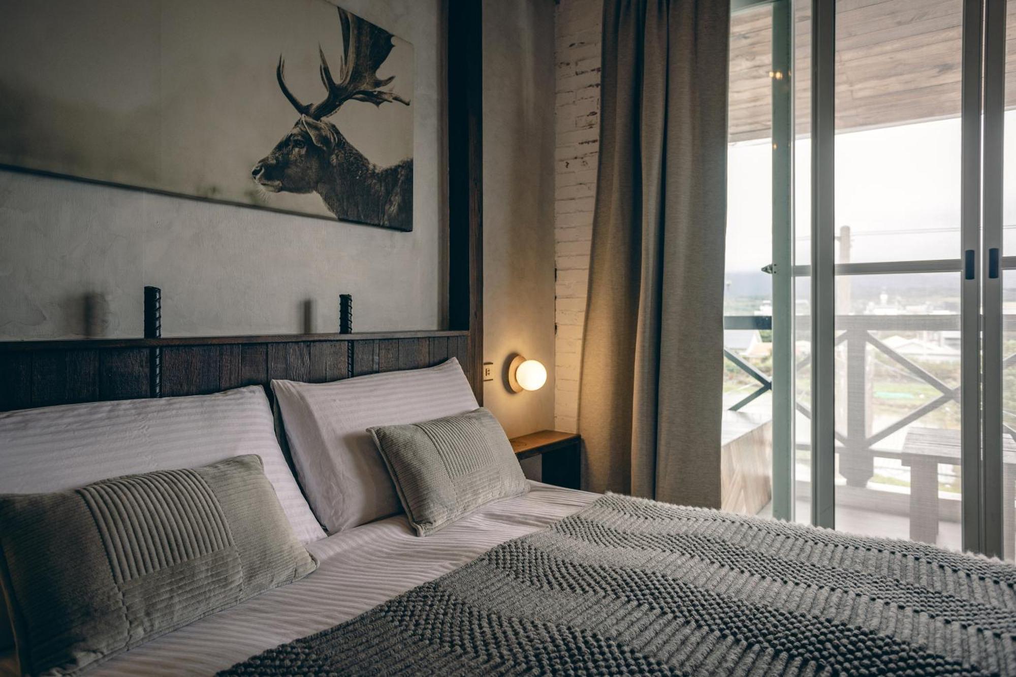Bed and Breakfast Original House Чишан Экстерьер фото